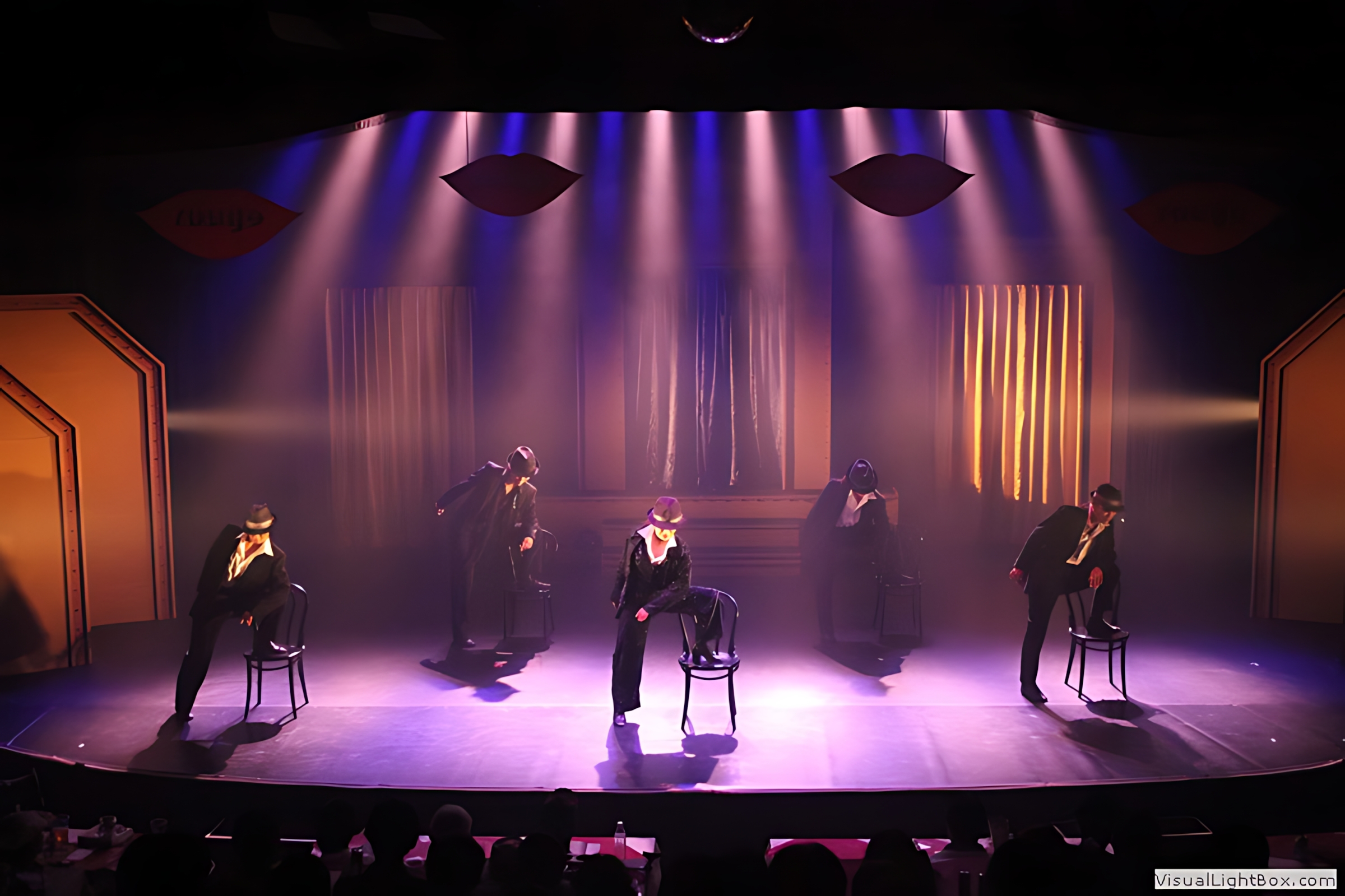 La Revue de Cabaret 13