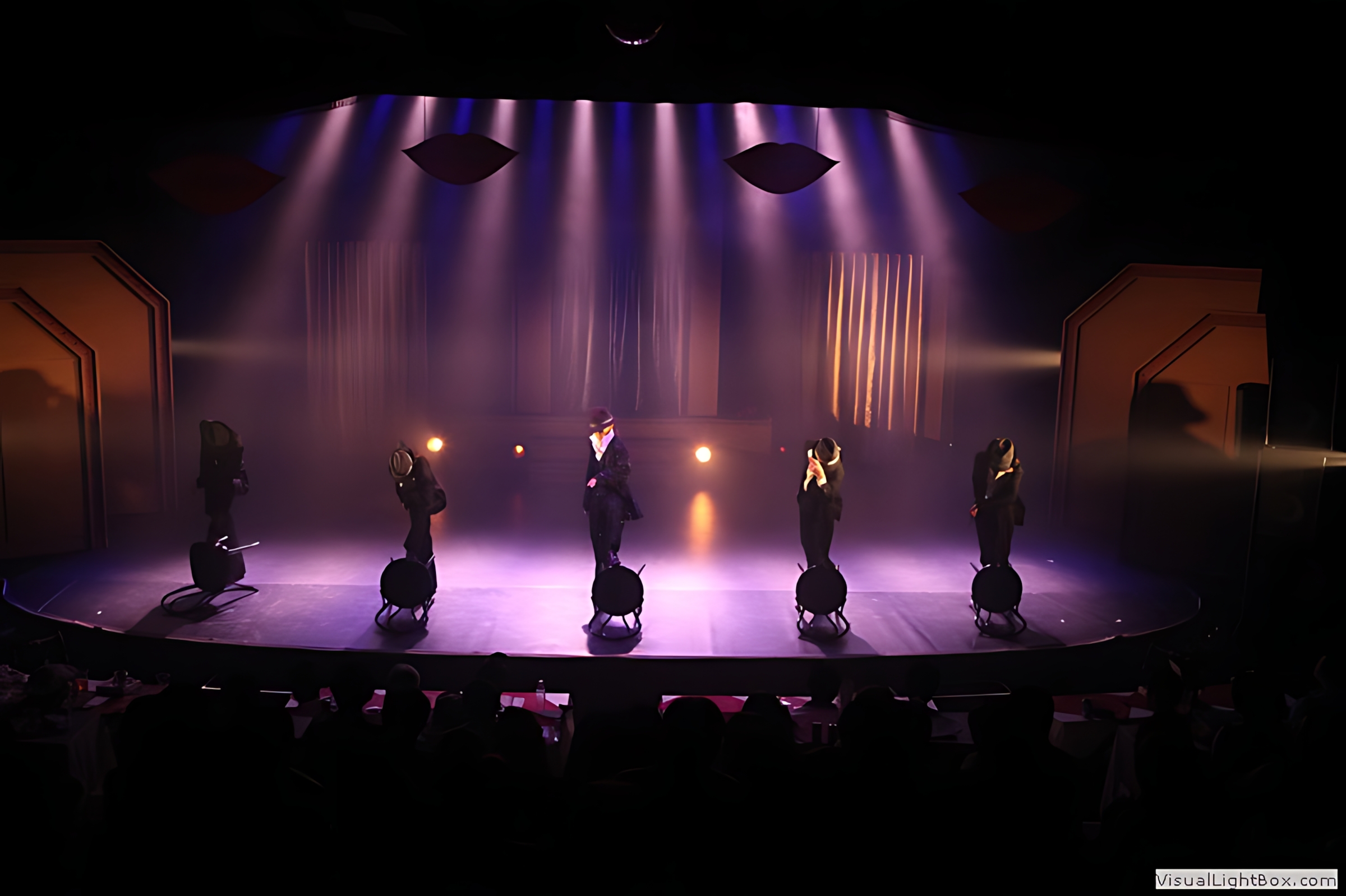 La Revue de Cabaret 18