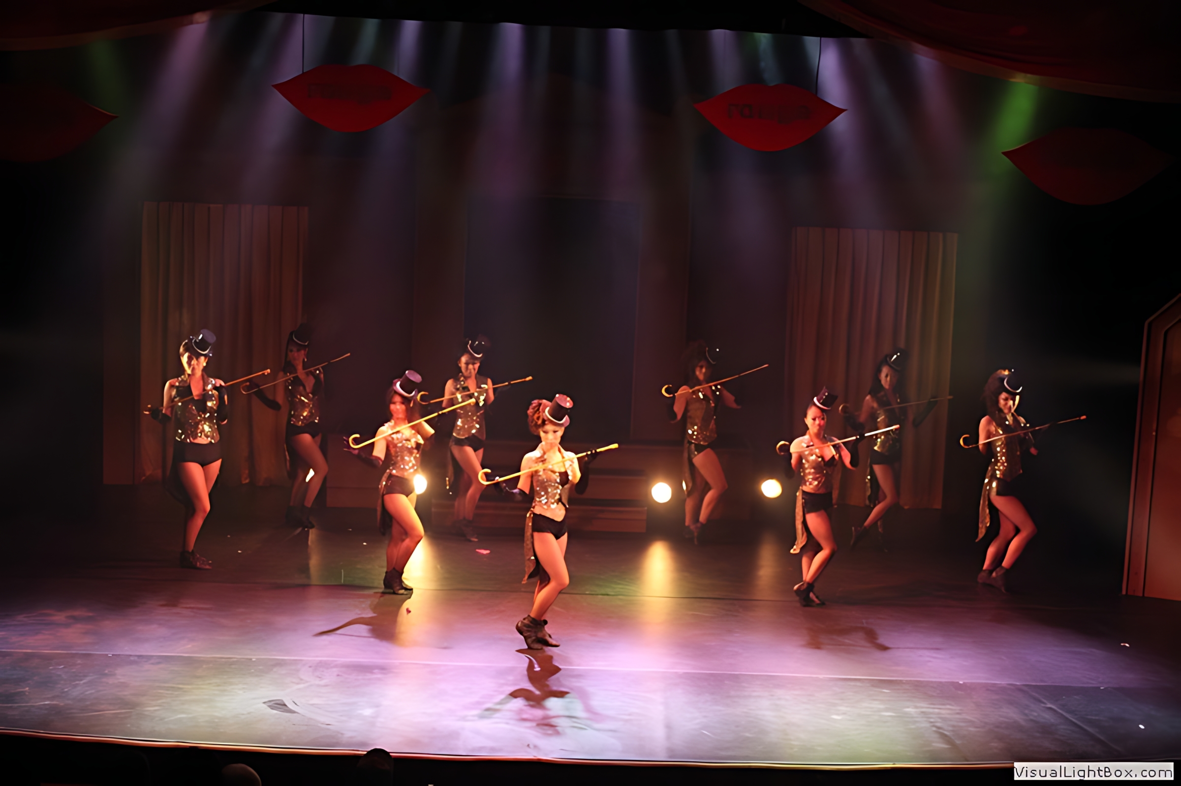 La Revue de Cabaret 23