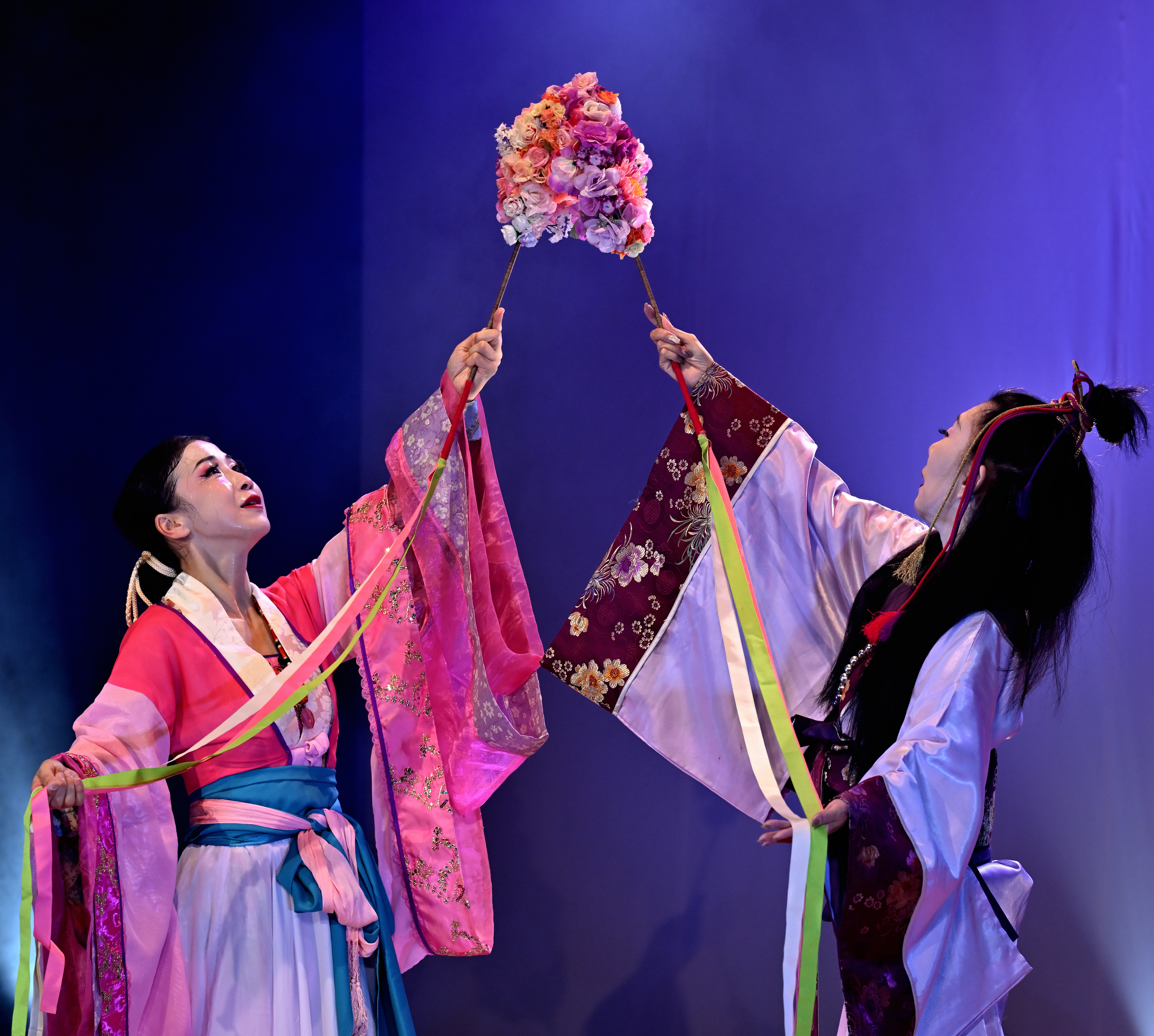 『古事記～木花咲耶姫と磐長姫～』の舞台写真